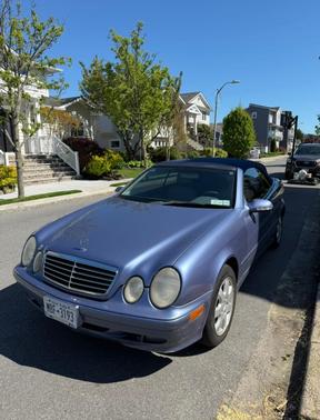 Blue 2000 Mercedes-Benz CLK-Class 320 Cabriolet