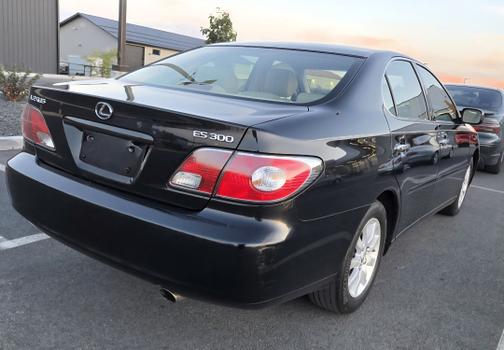 2003 Lexus ES 300 Base