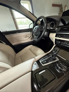 2016 BMW 528 i xDrive