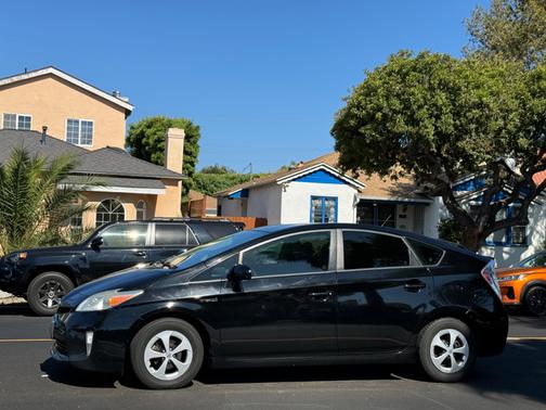 2012 Toyota Prius Five