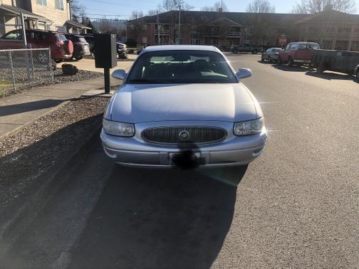 Photo 3 of 12 of 2000 Buick LeSabre Custom