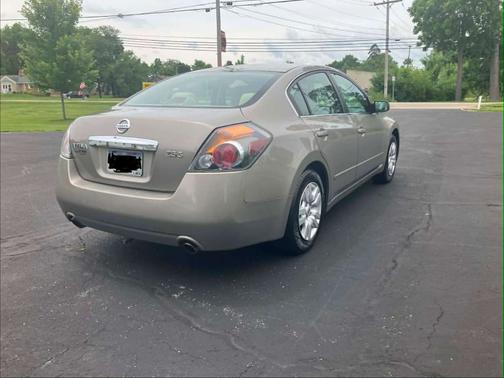 Beige 2012 Nissan Altima 2.5 S