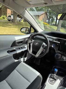 2013 Toyota Prius c Three