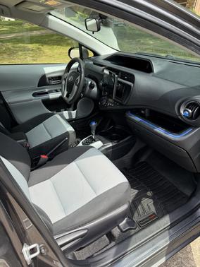 2013 Toyota Prius c Three
