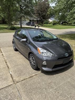 2013 Toyota Prius c Three