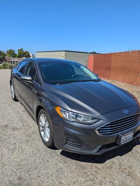 2019 Ford Fusion Hybrid SE