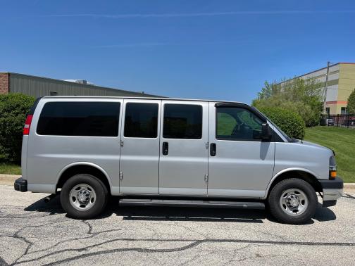 2018 Chevrolet Express 2500 LT