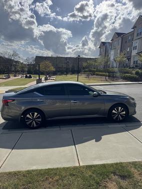 2022 Nissan Altima 2.5 SV