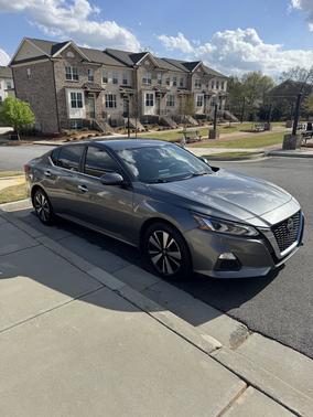 2022 Nissan Altima 2.5 SV