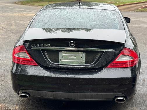 Black 2009 Mercedes-Benz CLS-Class CLS 550