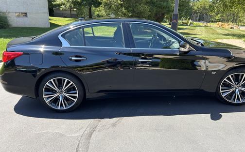 2014 INFINITI Q50 Premium