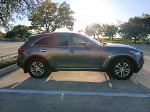 2013 INFINITI FX37 Base