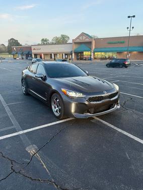 Gray 2018 Kia Stinger GT1