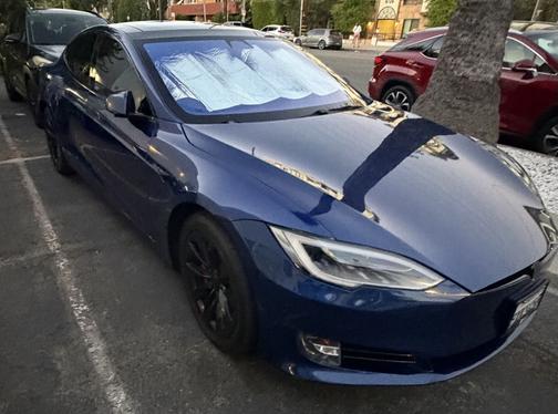 Blue 2018 Tesla Model S 100D