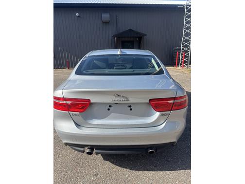 2018 Jaguar XE 25t Premium
