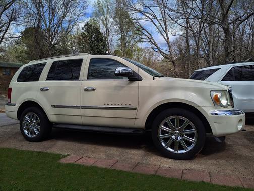 2007 Chrysler Aspen Limited