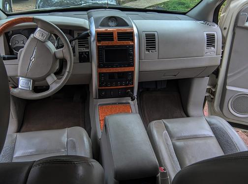 2007 Chrysler Aspen Limited