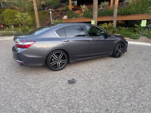 Gray 2017 Honda Accord Sport