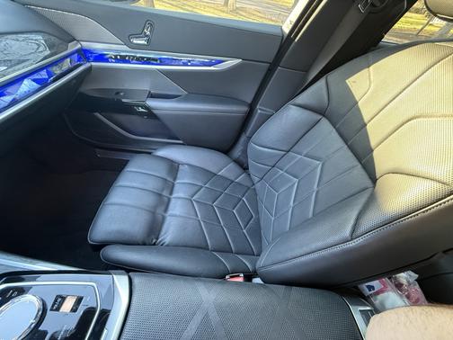 2023 BMW i7 xDrive60