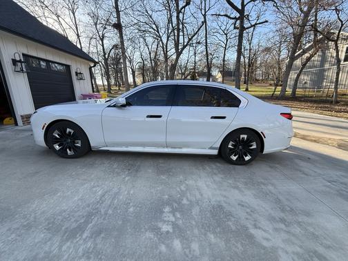 2023 BMW i7 xDrive60