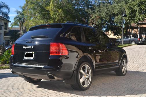 2005 Porsche Cayenne S