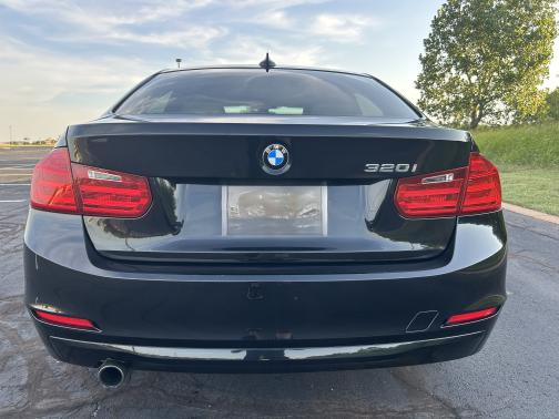 2013 BMW 320 i