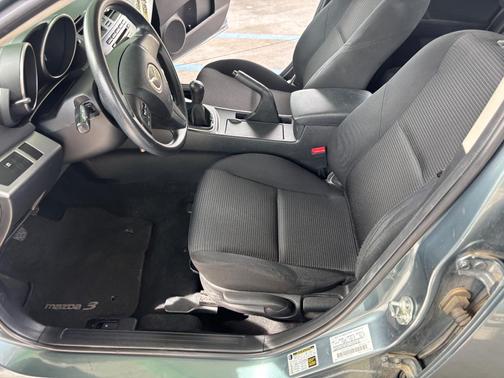 Gray 2012 Mazda Mazda3 i Sport