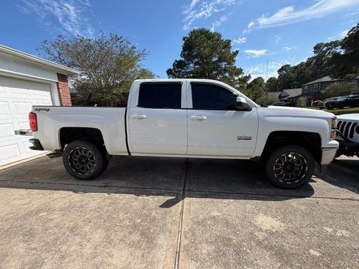 White 2015 Chevrolet Silverado 1500 1LT