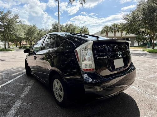 Black 2010 Toyota Prius III