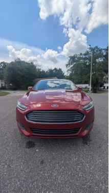 2016 Ford Fusion Hybrid SE