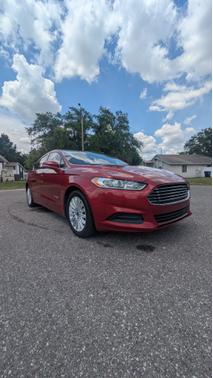 2016 Ford Fusion Hybrid SE