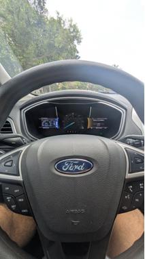 2016 Ford Fusion Hybrid SE
