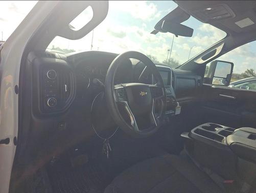 White 2022 Chevrolet Silverado 2500 WT
