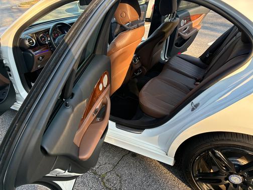 2017 Mercedes-Benz E-Class E 300 4MATIC