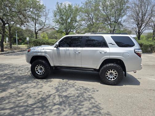 2024 Toyota 4Runner TRD Off Road Premium