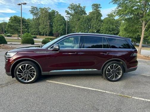 Purple 2021 Lincoln Aviator Reserve AWD