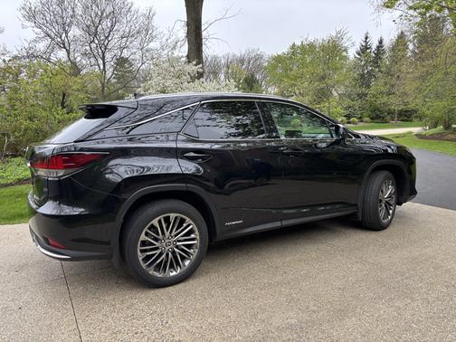 Black 2022 Lexus RX 450h Base