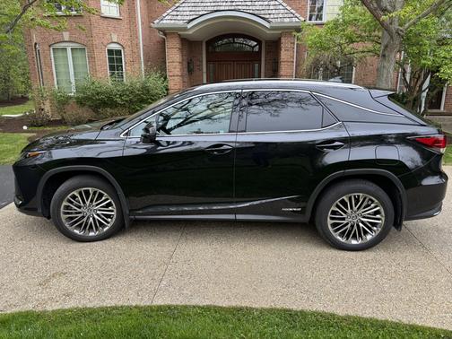 Black 2022 Lexus RX 450h Base
