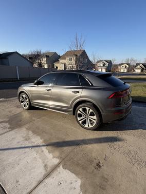 2021 Audi Q8 55 Premium Plus