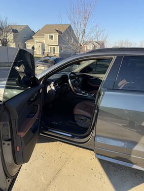 2021 Audi Q8 55 Premium Plus