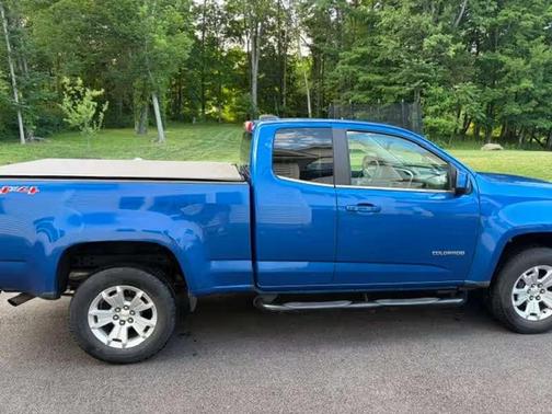Blue 2020 Chevrolet Colorado LT