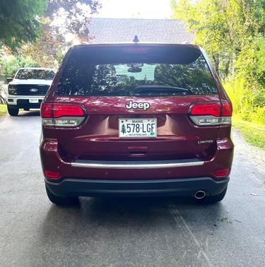 Red 2020 Jeep Grand Cherokee Limited