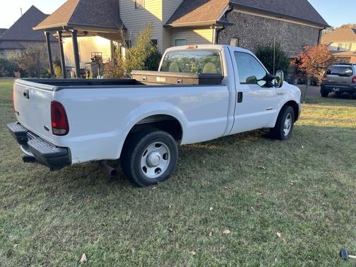 2005 Ford F-350 XL Super Duty