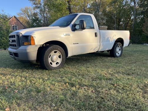 2005 Ford F-350 XL Super Duty