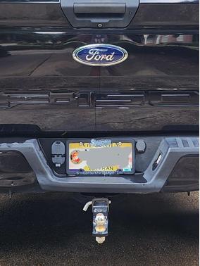 Black 2019 Ford F-150 XLT