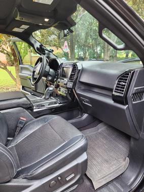 Black 2019 Ford F-150 XLT