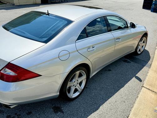 2006 Mercedes-Benz CLS-Class CLS500