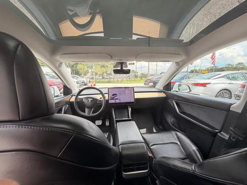 White 2020 Tesla Model Y Performance