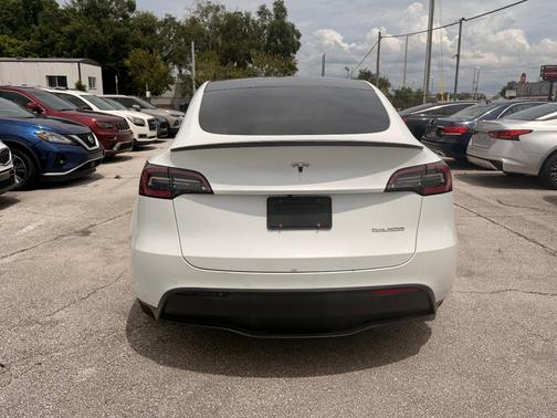 White 2020 Tesla Model Y Performance