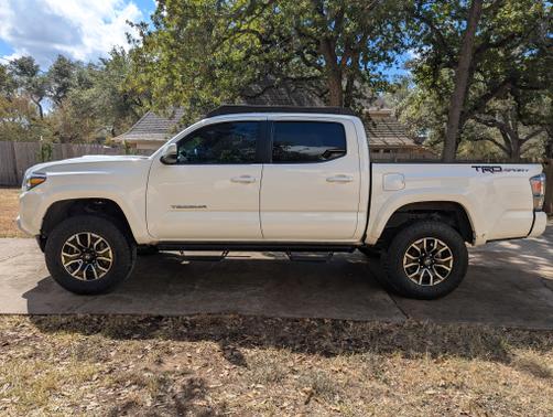2020 Toyota Tacoma TRD Sport